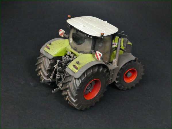 1:32 Traktor Claas Axion 850 by Wiking - Dreck 500 Stk.Edition